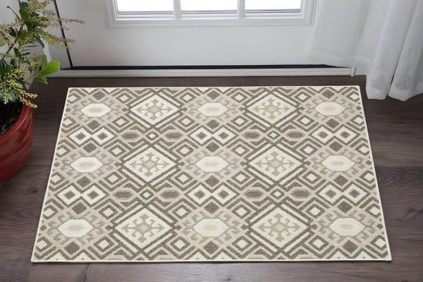 HomeRoots 5' Elegant Brown and Beige Tribal Area Rug - Durable, Stain-Resistant Design for Any Room Decor 3' X 5' 575284
