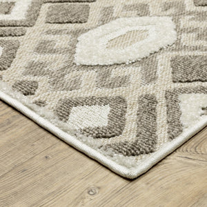 HomeRoots 5' Elegant Brown and Beige Tribal Area Rug - Durable, Stain-Resistant Design for Any Room Decor 3' X 5' 575284