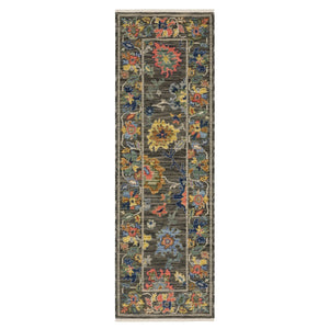 HomeRoots 6' Elegant Blue Green and Ivory Oriental Runner Rug with Fringe for Classic Home Décor Appeal 6' Runner 575294