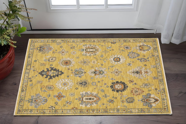 Homeroots 2' Yellow Oriental Area Rug With Fringe - Timeless Design For Cozy Home Decor And Warmth 3' X 5' Wool Blend 575349