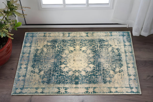 Homeroots 4' Ivory Oriental Area Rug – Distressed Design For A Timeless Touch In Any Home Décor Space 4' X 6' Polypropylene,Polyester 575353