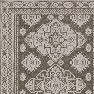 Homeroots 10' Blue Medallion Area Rug - Stylish, Stain-resistant Design For Living Spaces And Kids' Rooms 5' X 8' Polyester 575400