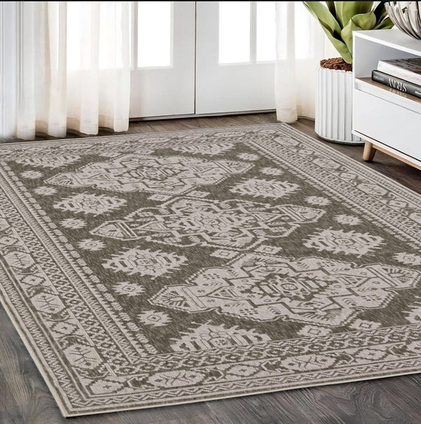 Homeroots 10' Blue Medallion Area Rug - Stylish, Stain-resistant Design For Living Spaces And Kids' Rooms 5' X 8' Polyester 575400