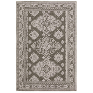 HomeRoots 10' Blue and Gray Medallion Area Rug - Durable, Elegant Design for Living Rooms and High-Traffic Spaces 5' X 8' 575400