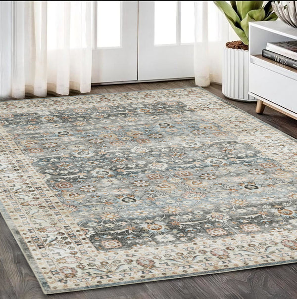 Homeroots 4' Teal Oriental Distressed Area Rug - Stylish, Non-skid, Stain-resistant Design For Any Room 5' X 7' Polyester 575406