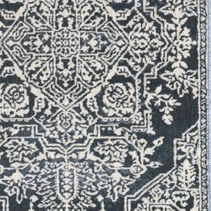 Homeroots 10' Elegant Power Loom Oriental Area Rug In Blue - Stain Resistant, Perfect For Kids And Pets! 8' Runner Polyester 575412