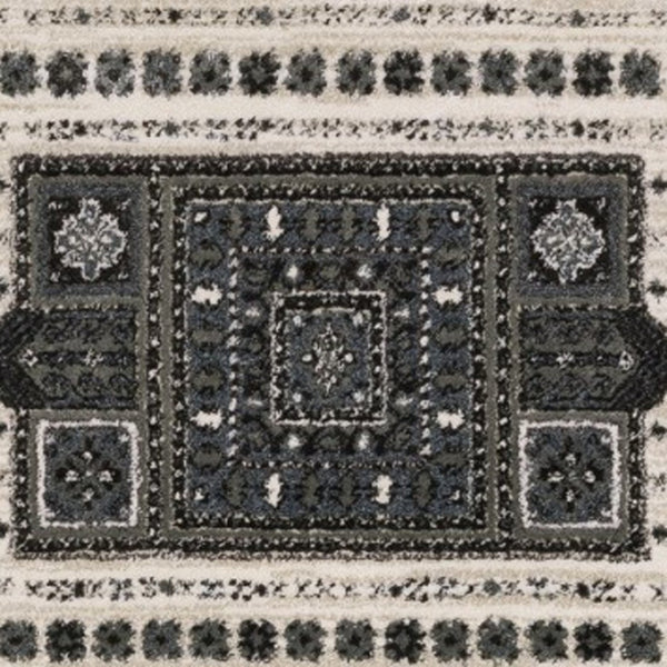 Homeroots 3' Gray Medallion Area Rug - Stylish, Stain-resistant, Perfect For Kids And Pets, Elevate Your Space! 2'3" X 7'6" Polypropylene,Polyester 575438