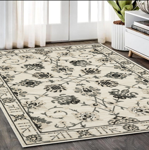 Homeroots 3' Ivory Oriental Area Rug - Stylish, Stain-resistant Design Perfect For Homes With Kids & Pets 5' X 8' Polypropylene,Polyester 575441