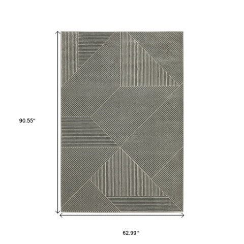 Homeroots 3' Gray Geometric Area Rug - Stylish, Stain-resistant Design For Modern Homes And Cozy Spaces 5' X 8' Polypropylene,Polyester 575451