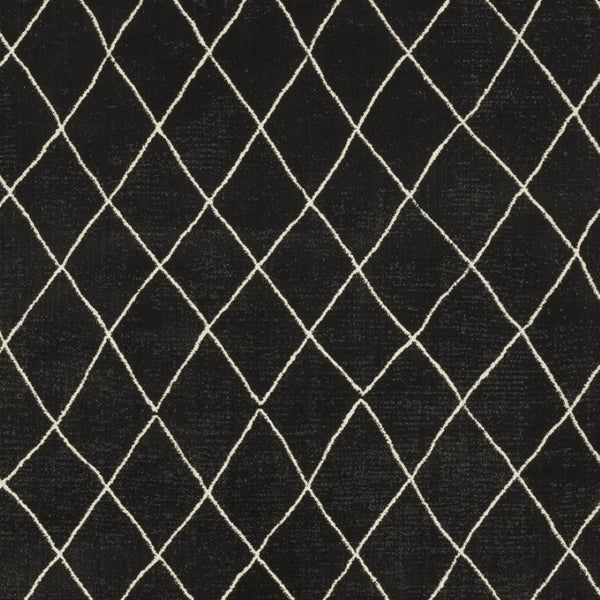 Homeroots 3' Charcoal And Ivory Trellis Area Rug - Stylish, Stain-resistant Design For Modern Home Decor 5' X 8' Polypropylene,Polyester 575459