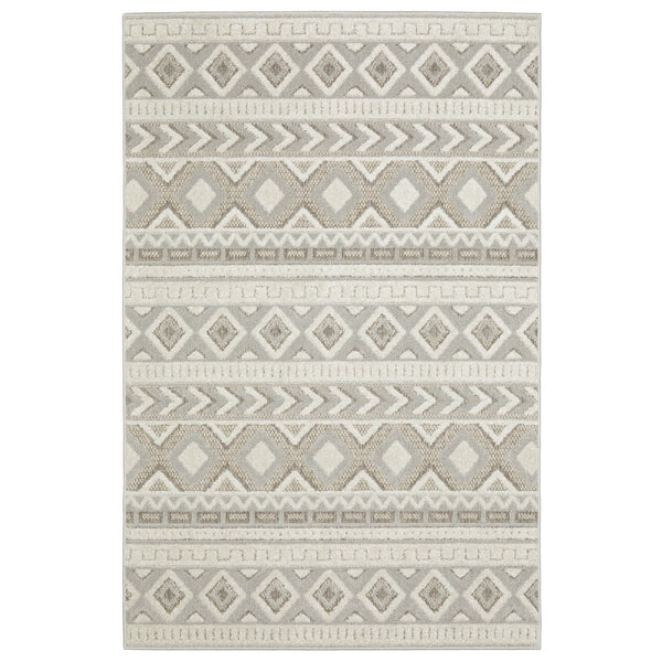 Homeroots 3' Gray Tribal Area Rug – Stylish Power Loom Design, Stain Resistant, Perfect For Any Home Decor 5' X 8' Polypropylene 575462