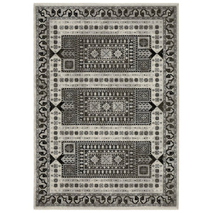 Homeroots 5' Ivory Oriental Area Rug With Charcoal Design And Fringe - Stain Resistant, Stylish Home Decor 3' X 5' Polyester 575523