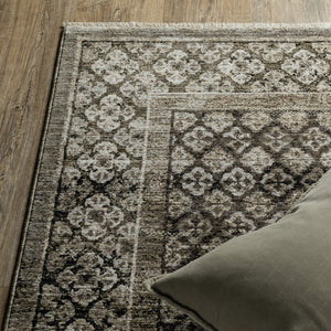 Homeroots 3' Gray Medallion Area Rug With Fringe – Stylish, Stain Resistant Design For Home & Pet Friendly Spaces 3' X 5' Polyester 575524