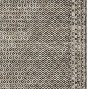 Homeroots 3' Gray Diamond Area Rug With Fringe - Stylish Stain-resistant Design For Home Décor & Comfort 3' X 5' Polyester 575525