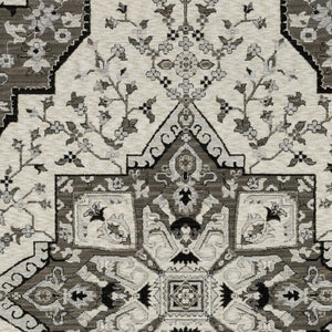 HomeRoots 5' Ivory and Gray Medallion Area Rug with Fringe – Timeless Style, Stain-Resistant, Perfect for Any Space 3' X 5' 575532