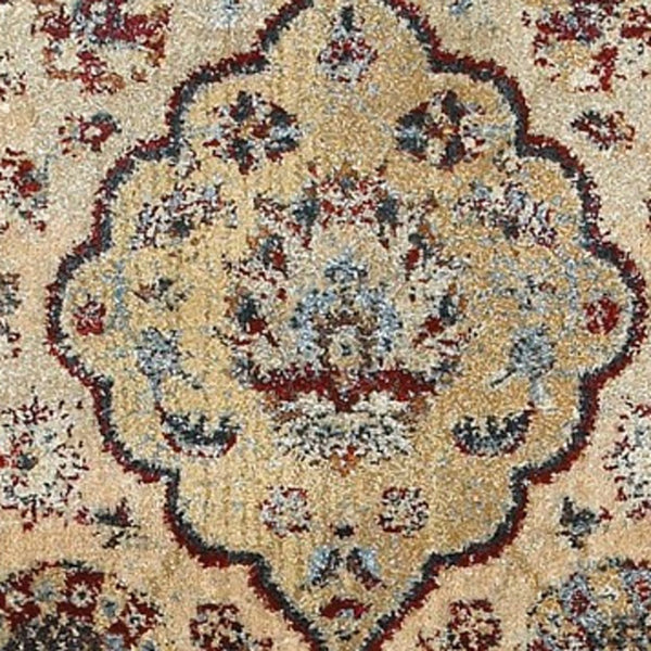Homeroots 4' Ivory Oriental Area Rug - Distressed Design For Warmth, Stain Resistant, Perfect For Any Space 5' X 8' Polypropylene,Polyester 575540