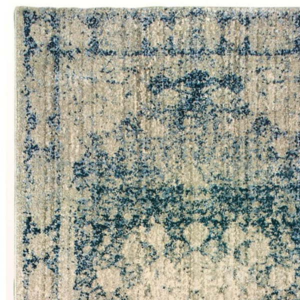 Homeroots 4' Ivory Oriental Area Rug – Distressed Design For A Timeless Touch In Any Home Décor Space 8' Runner Polypropylene,Polyester 575545
