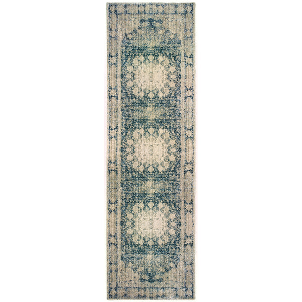 Homeroots 4' Ivory Oriental Area Rug – Distressed Design For A Timeless Touch In Any Home Décor Space 8' Runner Polypropylene,Polyester 575545