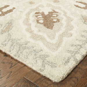 Homeroots 4' Sand Wool Floral Hand Tufted Area Rug - Elevate Your Living Space With Elegant Design And Comfort 4' X 6' Wool 575548