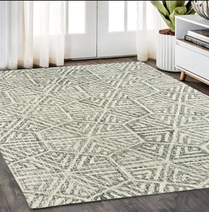 Homeroots 5' Elegant Gray And Ivory Geometric Hand-tufted Wool Area Rug For Stylish Home Décor Enhancement 5' X 8' Wool 575558
