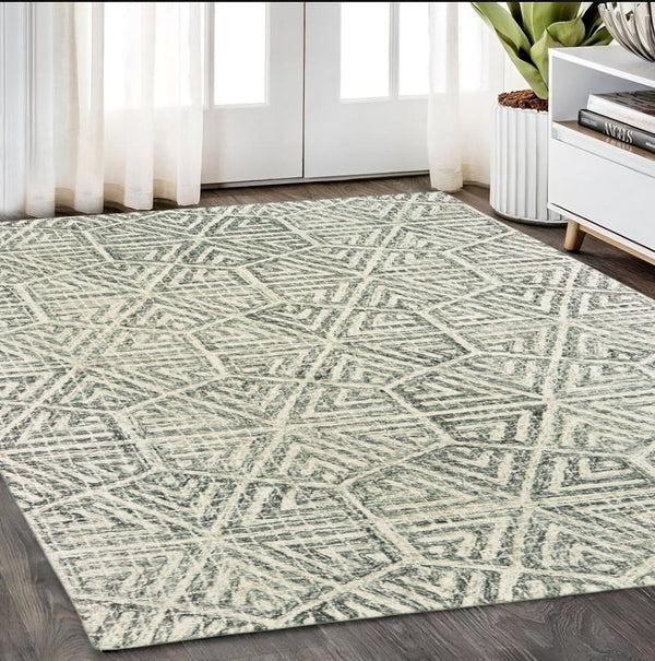 Homeroots 5' Elegant Gray And Ivory Geometric Hand-tufted Wool Area Rug For Stylish Home Décor Enhancement 5' X 8' Wool 575558