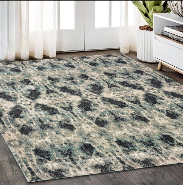 Homeroots 4' Enhance Your Space With A Stylish Gray Abstract Area Rug – Stain Resistant & Soft Texture! 5' X 8' Polypropylene 575562