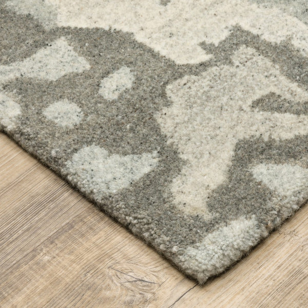 Homeroots 4' Elevate Your Home With A Soft Gray Wool Abstract Hand Tufted Area Rug For Timeless Style 4' X 6' Wool 575563