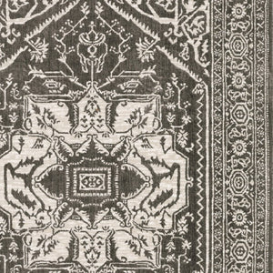 Homeroots 5' Ivory And Gold Oriental Area Rug - Stain Resistant, Stylish Design For Any Home Decor 7' X 10' Polyester 575585