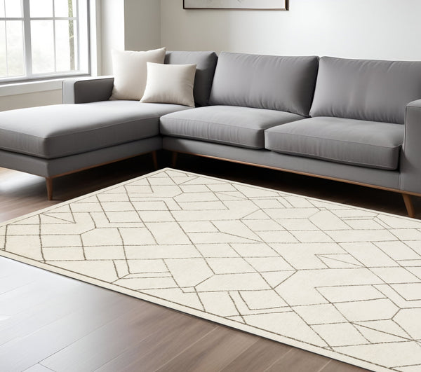 Homeroots 3' Stylish Ivory Geometric Area Rug – Stain Resistant, Soft Texture For A Cozy Home Atmosphere 7' X 10' Polypropylene,Polyester 575609