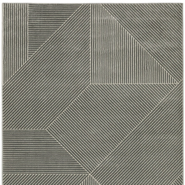 Homeroots 3' Gray Geometric Area Rug - Stylish, Stain-resistant Design For Modern Homes And Cozy Spaces 7' X 10' Polypropylene,Polyester 575611