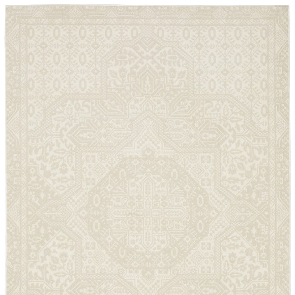 Homeroots 3' Ivory Medallion Area Rug - Stain Resistant, Stylish Design For Home Decor And Cozy Spaces 7' X 10' Polypropylene,Polyester 575612