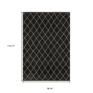 Homeroots 3' Charcoal And Ivory Trellis Area Rug - Stylish, Stain-resistant Design For Modern Home Decor 7' X 10' Polypropylene,Polyester 575615