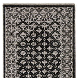 HomeRoots 5' Modern Black and Gray Diamond Area Rug with Stylish Fringe for Durable, Cozy Living Spaces 8' Runner 575625