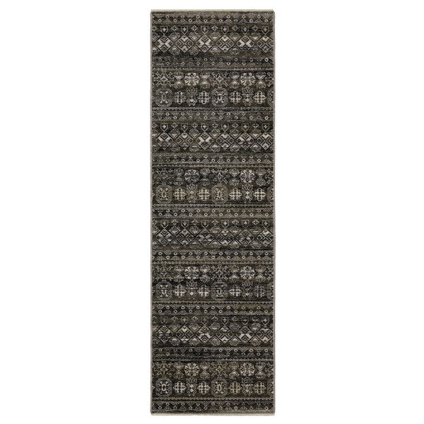 Homeroots 5' Black Tribal Area Rug With Fringe – Modern Design, Stain Resistant, Perfect For Homes With Kids & Pets 8' Runner Polyester 575629