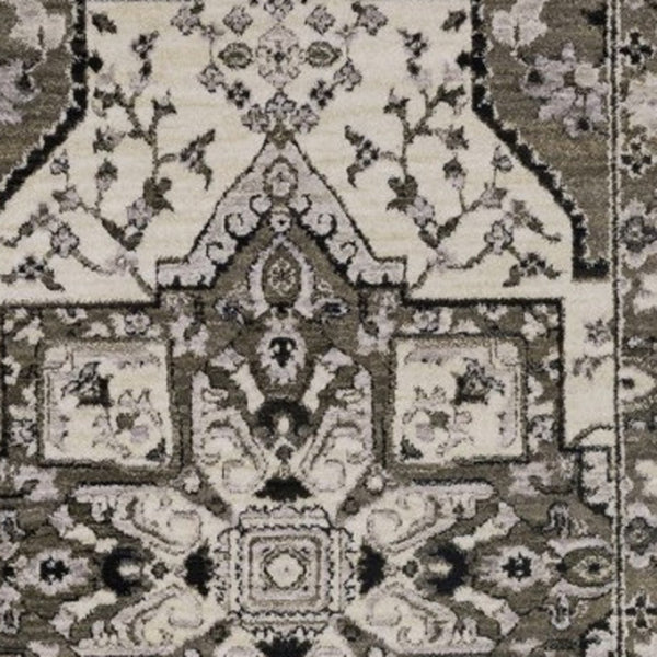 HomeRoots 5' Ivory and Gray Medallion Area Rug with Fringe – Timeless Style, Stain-Resistant, Perfect for Any Space 8' Runner 575631