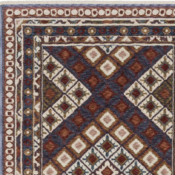 Homeroots 5' Elegant Ivory And Red Diamond Area Rug With Fringe - Stain Resistant, Perfect For Cozy Spaces 8' Runner Polyester 575641