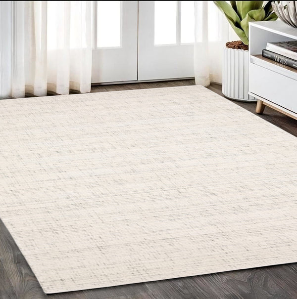 Homeroots 5' Ivory Striped Hand-tufted Area Rug - Add Elegant Texture And Style To Enhance Your Home Decor 5' X 8' Wool Blend 575672