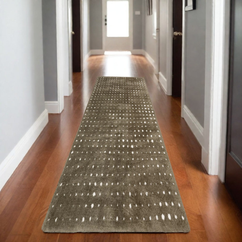 HomeRoots 5' Modern Brown and Ivory Geometric Area Rug - Soft, Durable, Stylish for Living Rooms and More 8' Runner 575704