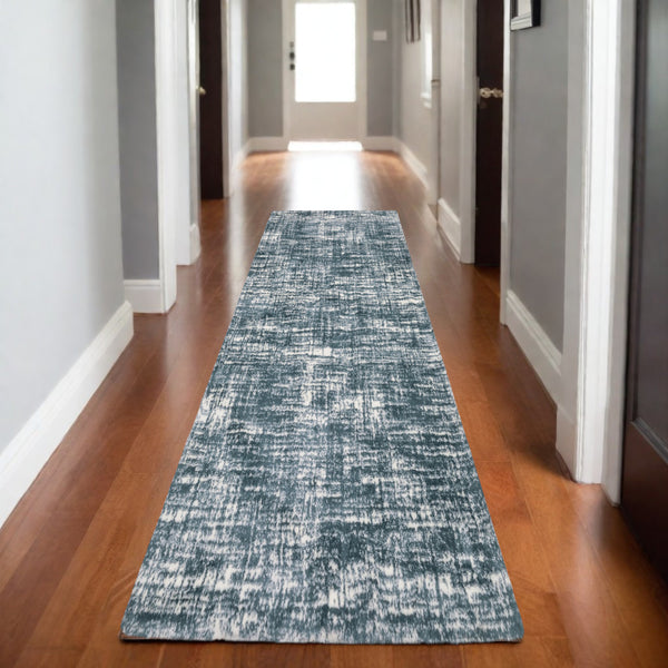 Homeroots 5' Abstract Green And Ivory Area Rug - Perfect For Kids And Pets, Stain Resistant, Artful Design 8' Runner Polyester 575709