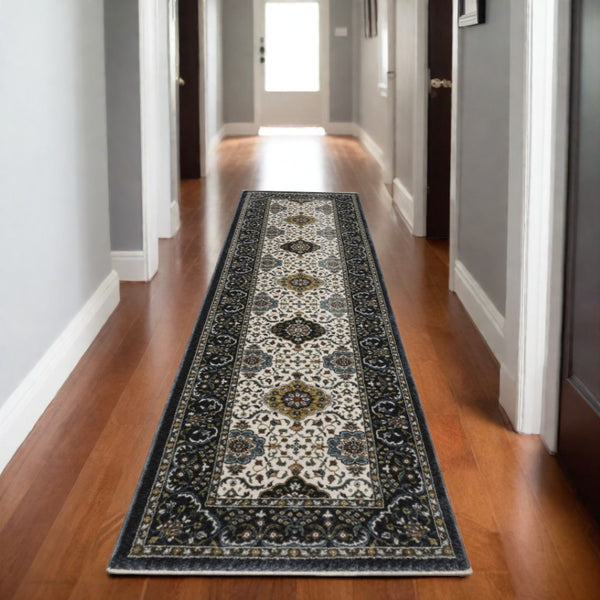 HomeRoots 5' Red Medallion Area Rug with Fringe - Elegant, Stain-Resistant Design for Stylish Living Spaces! 8' Runner 575740