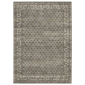 Homeroots 3' Gray Diamond Area Rug With Fringe - Stylish Stain-resistant Design For Home Décor & Comfort 5' X 8' Polyester 575746