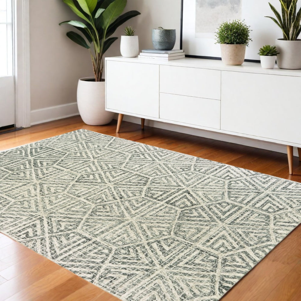 HomeRoots 5' Gray and Ivory Wool Geometric Hand-Tufted Area Rug for Modern Elegance in Any Space 4' X 6' 575755
