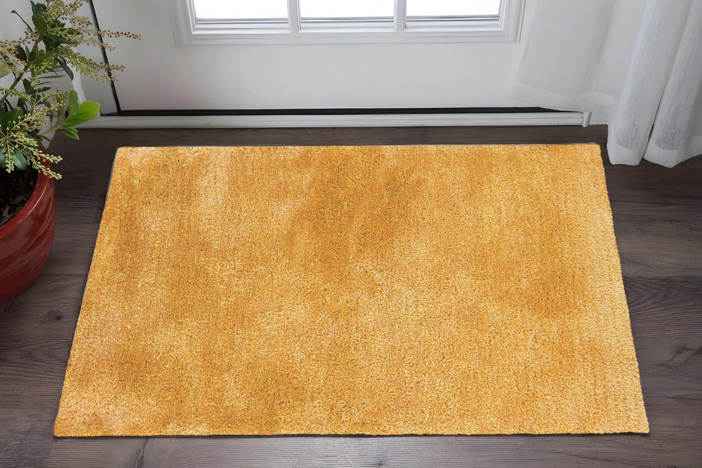 Homeroots 5' Luxurious Ivory Shag Hand-tufted Area Rug – Soft, Stain-resistant Comfort For Any Space 3' X 5' Polyester 575785