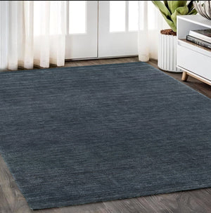 Homeroots 5' Navy Blue Wool Hand Tufted Area Rug - Elevate Your Space With Style, Comfort, And Versatility! 5' X 8' Wool 575788