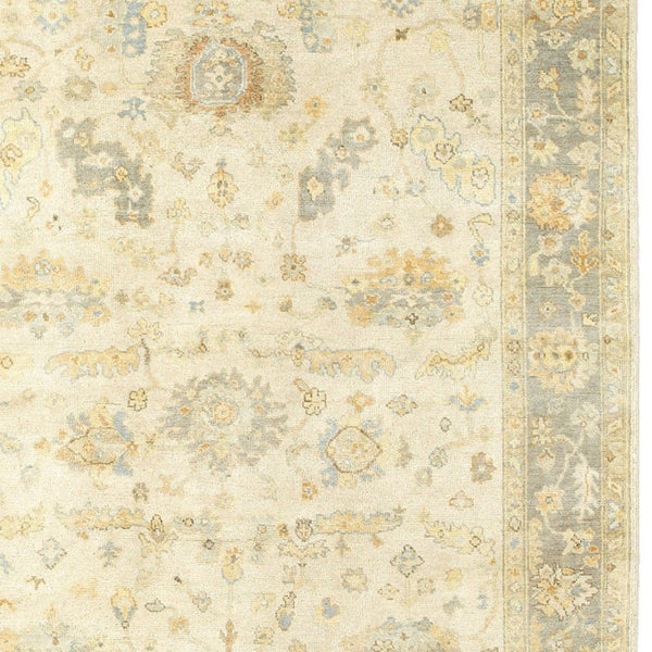 HomeRoots 6' Hand-Knotted Wool Oriental Area Rug in Beige and Gray – Timeless Elegance for Any Space 6' X 9' 575829
