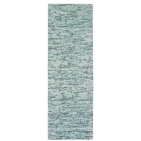 HomeRoots 5' Hand-Tufted Area Rug in Rich Blue and Teal Hues: Plush Comfort and Modern Style for Any Room 8' Runner 575847