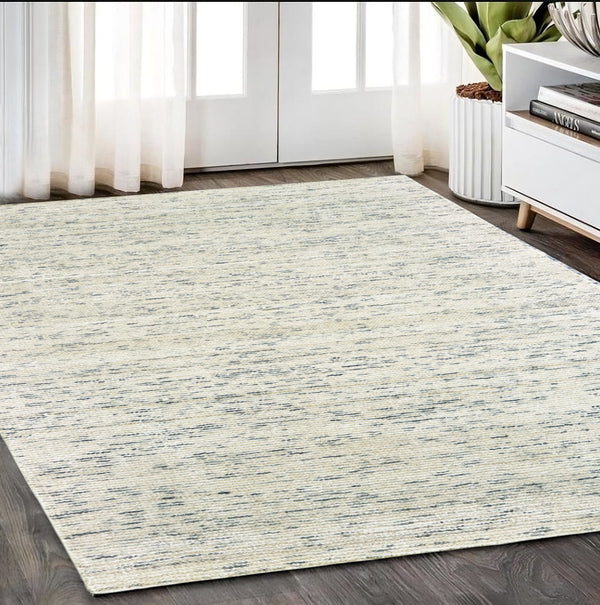 Homeroots 5' Hand Tufted Area Rug In Blue And Teal - Enhance Your Space With Comfort And Style Today! 5' X 8' Wool Blend 575848