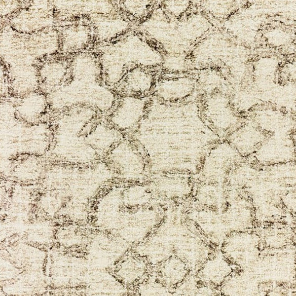 HomeRoots 5' Hand-Tufted Wool Area Rug in Tan and Ivory - Elegant Geometric Design for Any Living Space 8' Runner 575874
