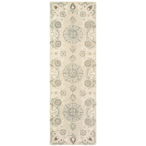 HomeRoots 4' Sand Wool Floral Hand-Tufted Area Rug – Timeless Elegance for Living Rooms and Bedrooms 8' Runner 575974