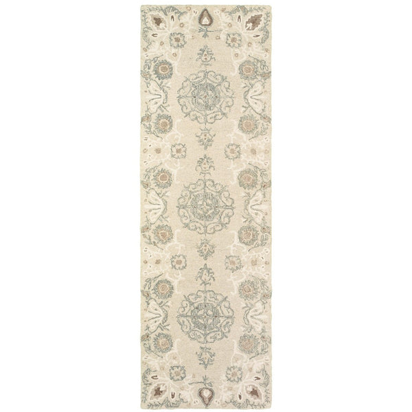 HomeRoots 4' Sand Wool Floral Hand-Tufted Area Rug – Timeless Elegance for Living Rooms and Bedrooms 8' Runner 575974